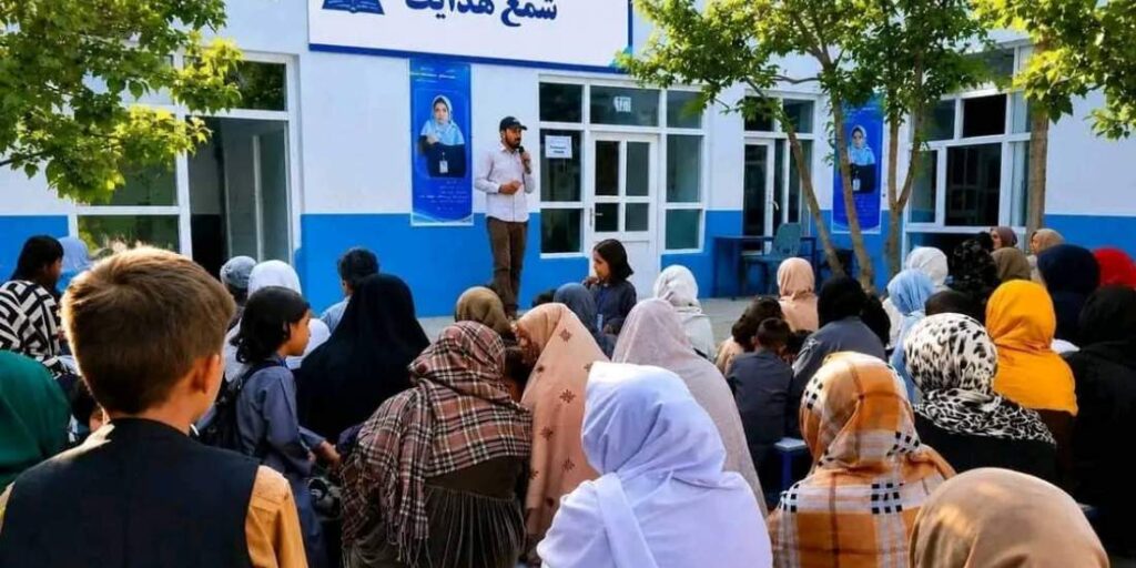 زخمی شدن اطفال ناشی از انفجار در نزدیک مکتب هزاره نشین در کابل